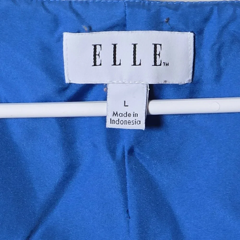 Elle blue fit